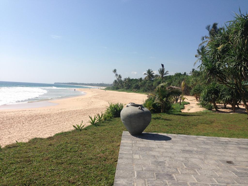 Коггала Шри Ланка. Коггала Бич Шри Ланка. Озеро Коггала Шри Ланка. The long Beach Resort 4 Коггала.